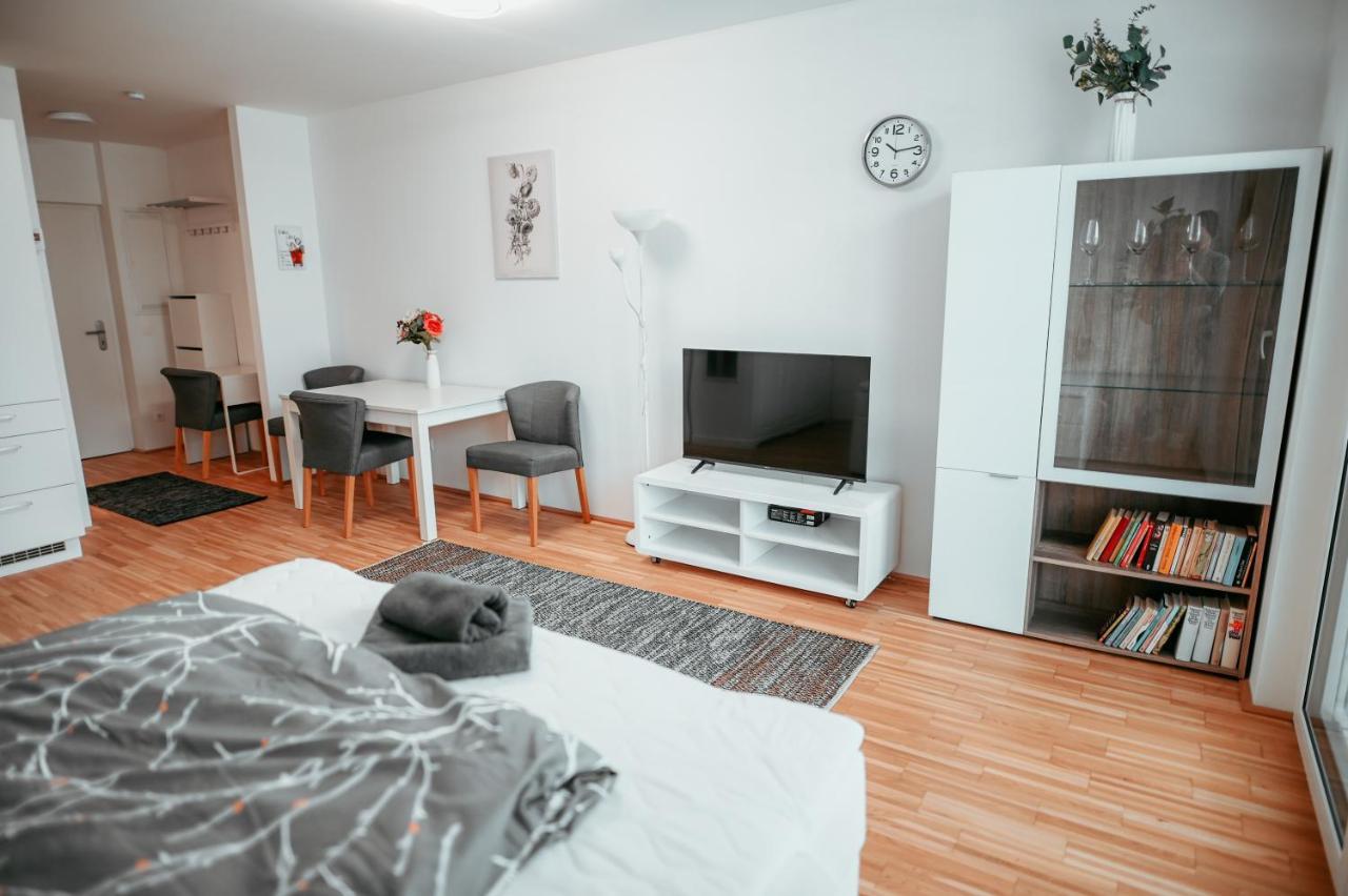 Vienna Danube Apartment 45 Eksteriør billede